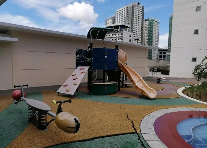 アパート 2-br Unit In It Park *