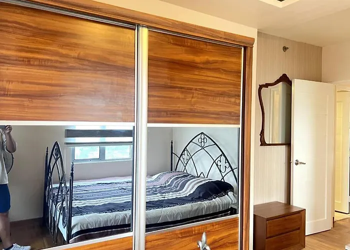 2-br Unit In It Park *